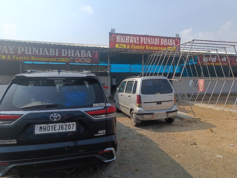 Highway Punjabi dhaba - Highway Punjabi dhaba, C7FH+8H9, Mansar, Kandri, Maharashtra 441401, India