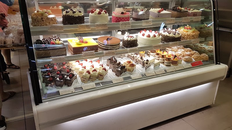 Causeway Point - Causeway Point 1 Woodlands Sq, Singapore 738099