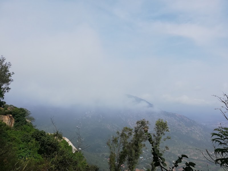 Nandi Hill Viewpoint - Nandi Hill Viewpoint 9MCP+JRW, Nandi Hills, Karnataka 562103, India