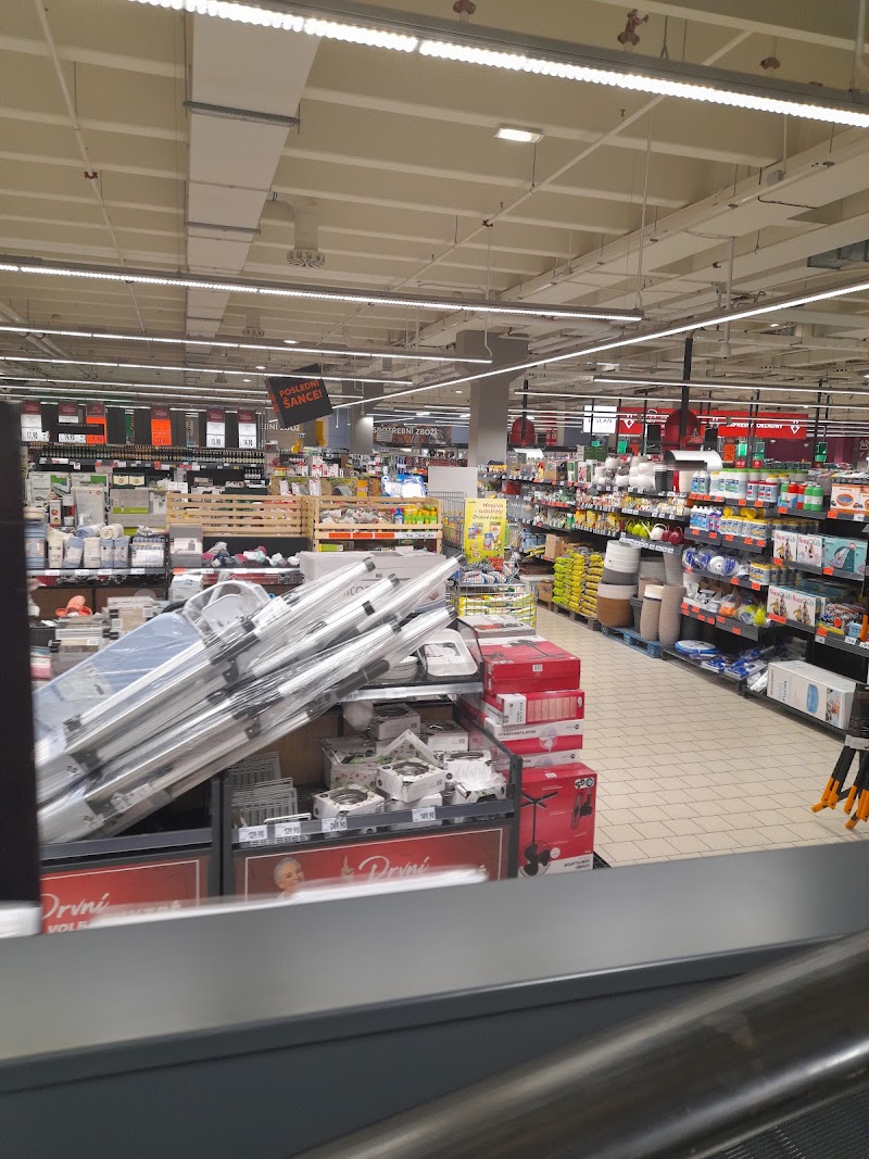 Kaufland Praha-Vypich - Kaufland Praha-Vypich Bělohorská 205, 169 00 Praha 6-Břevnov, Czechia