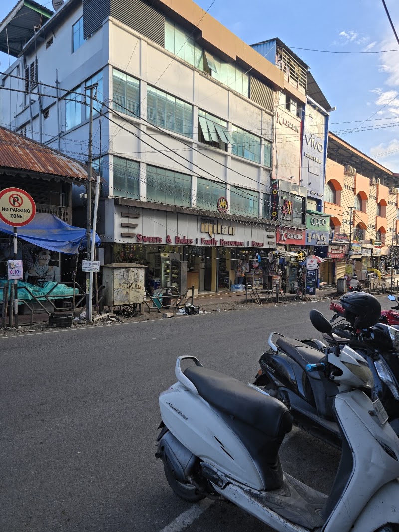 MILAN BAKERY - MILAN BAKERY, MP9R+VGR, Aberdeen Bazar, Aberdeen, Sri Vijaya Puram, Andaman and Nicobar Islands 744101, India