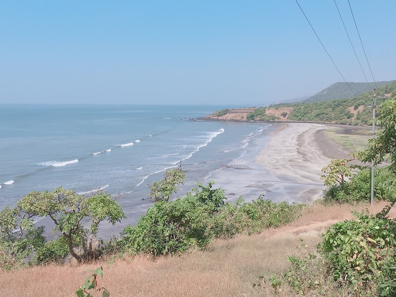 Ladghar Beach - Ladghar Beach, Maharashtra 415712, India