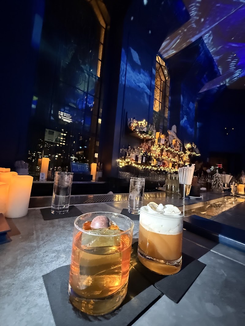 Ophelia Lounge NYC - Ophelia Lounge NYC 3 Mitchell Pl 26th floor, New York, NY 10017, USA