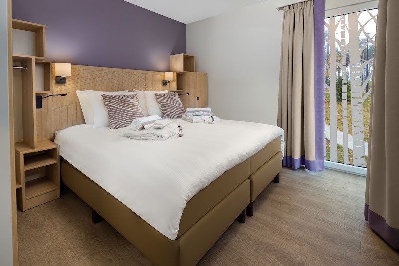 Terhills Resort by Center Parcs - Terhills Resort by Center Parcs, 2M4P+J2, Nationaal Parklaan 1, 3650 Dilsen-Stokkem, Belgium