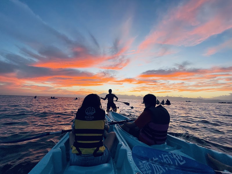 小琉球｜輕旅泡泡潛水度假中心TLB｜浮潛、水肺、SUP、風帆、獨木舟、潛旅、住宿、餐廳、酒吧 - 小琉球｜輕旅泡泡潛水度假中心TLB｜浮潛、水肺、SUP、風帆、獨木舟、潛旅、住宿、餐廳、酒吧 No. 10-29號, Fuxing Rd, Shangfu Village, Liuqiu Township, Pingtung County, Taiwan 929