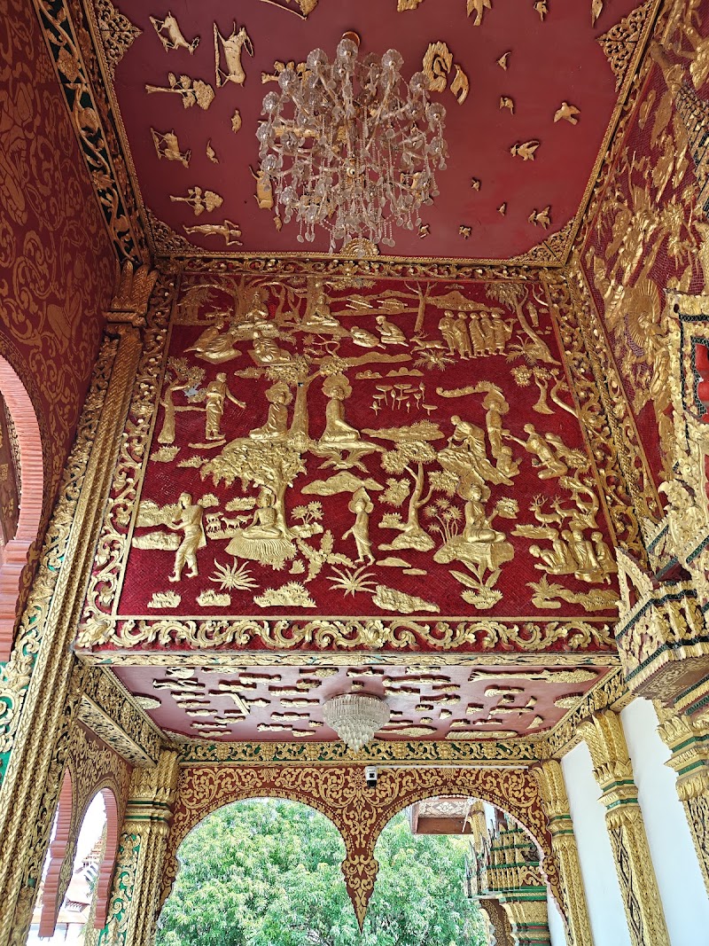 Haw Phra Bang - Haw Phra Bang, V4RP+MHC, Sisavangvong Road, Luang Prabang, Laos