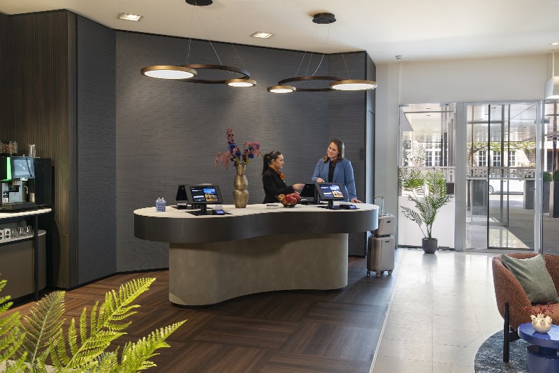 Hotel Amsterdam - Bilderberg Garden Hotel - Hotel Amsterdam - Bilderberg Garden Hotel Dijsselhofplantsoen 7, 1077 BJ Amsterdam, Netherlands