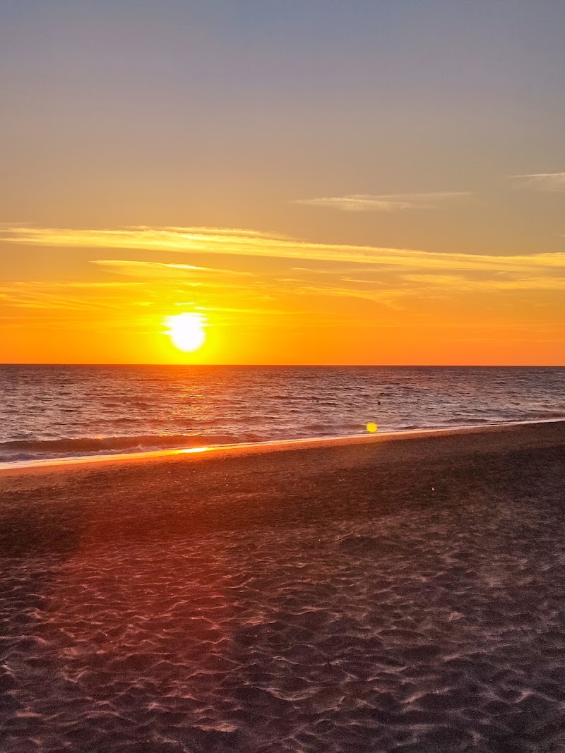 La Spiaggetta - La Spiaggetta, Piazzale Magellano, 00122 Lido di Ostia RM, Italy