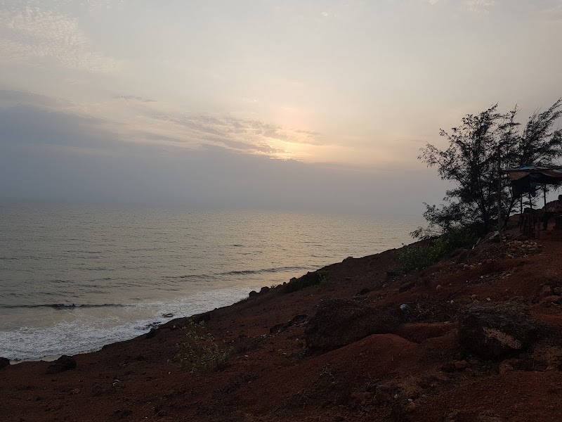 Bhandarpule Sea view point - Bhandarpule Sea view point 47J9+9W9, Ratnagiri-Ganpati Pule Hwy, Ganpatipule, Bhandarpule, Maharashtra 415615, India