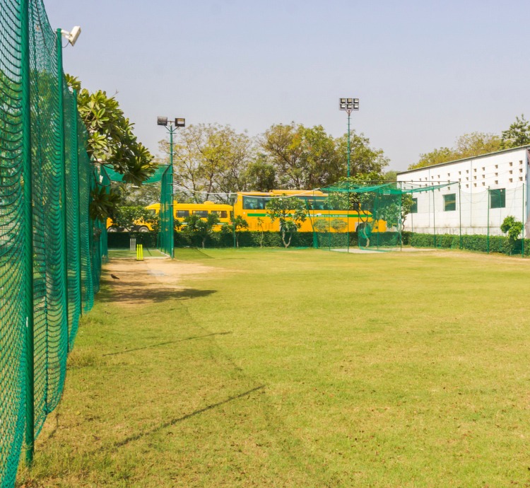 Fitso Palam Vihar Swiss Cottage, Multi-Sports (Badminton, Pickleball) - Fitso Palam Vihar Swiss Cottage, Multi-Sports (Badminton, Pickleball) Swiss Cottage School, opposite Sector 23, Bijwasan, Gurugram, New Delhi, Delhi 122017, India