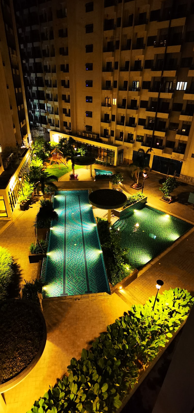 Spring Residences by VnB - Spring Residences by VnB, Tower 1, Spring Residences West Service Road Brgy. Sun Valley, Parañaque, 1700 Metro Manila, Philippines