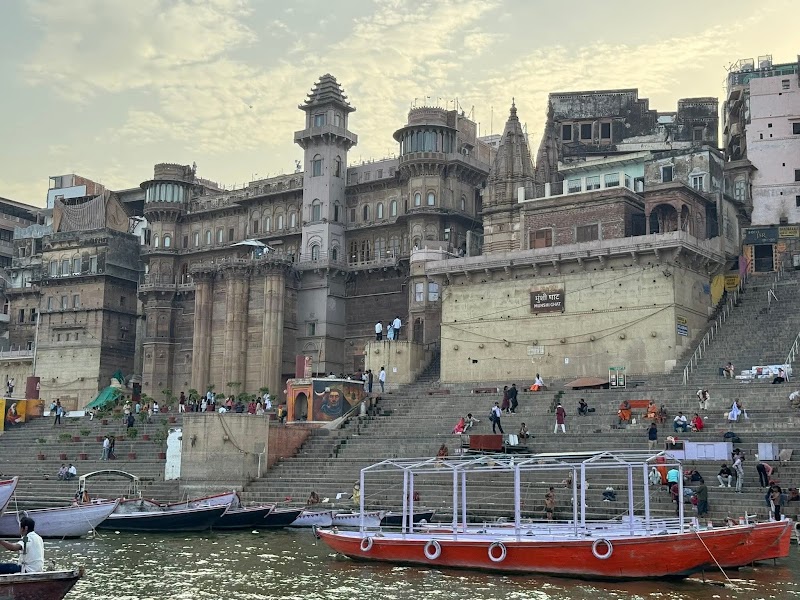 Darbhanga Ghat, (Varanasi)