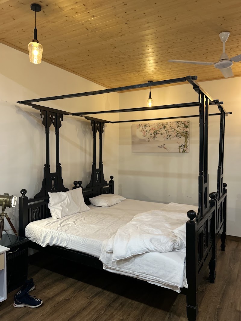 Herne Lodge - Herne Lodge Happy Valley, Charleville, Mussoorie, Uttarakhand 248179, India