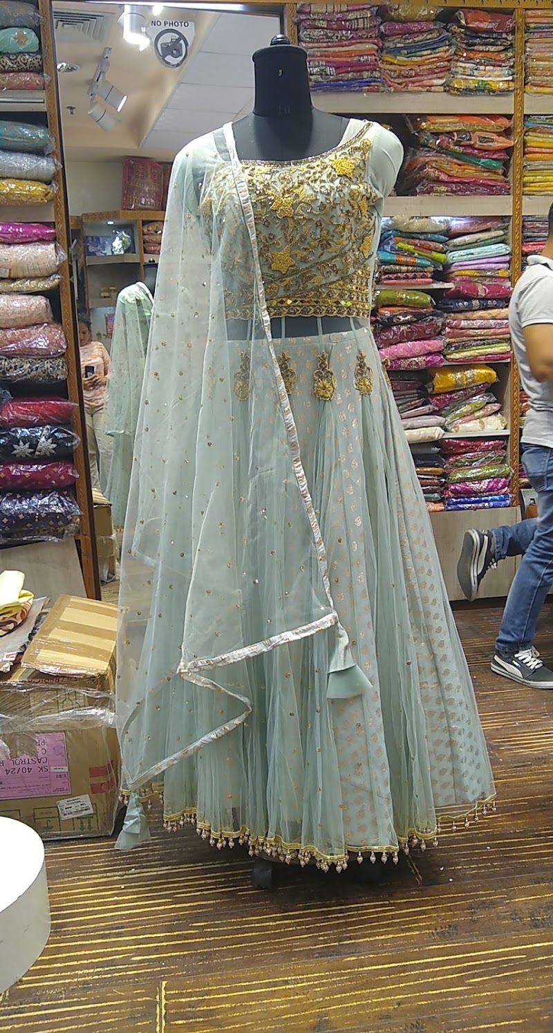Surya Ethnic - Designer Wedding Studio - Surya Ethnic - Designer Wedding Studio Shop No. 32 & 33, First Floor, MGF Metropolis Mall, Mehrauli-Gurgaon Rd, Sector 28, Maruti Housing Colony, Gurugram, Haryana 122009, India