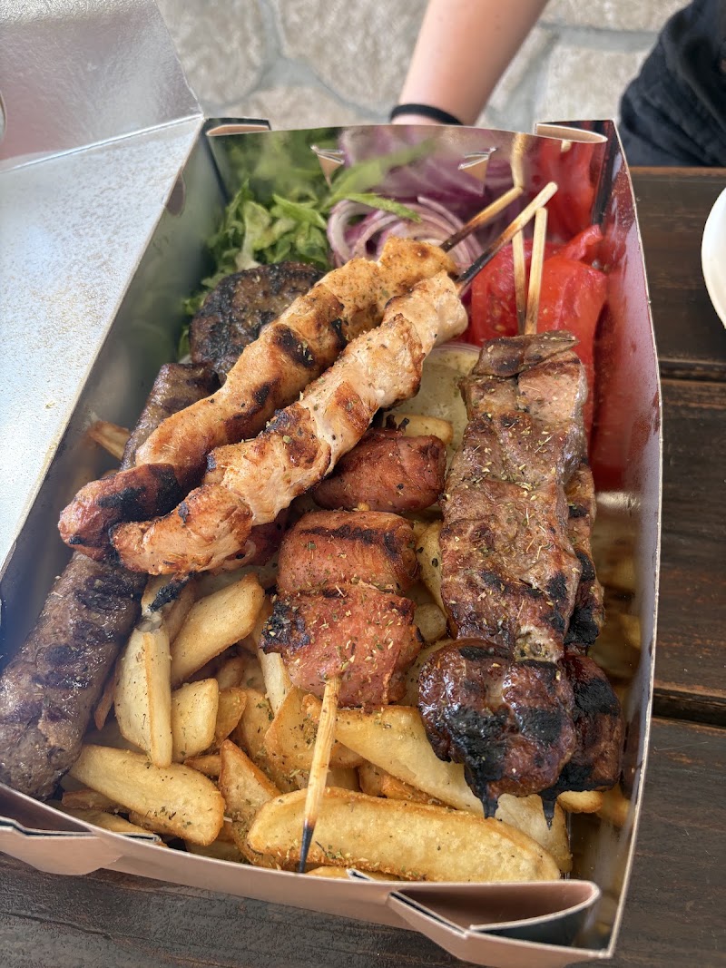 Apollonio Grill House - Apollonio Grill House Pollonia 848 00, Greece