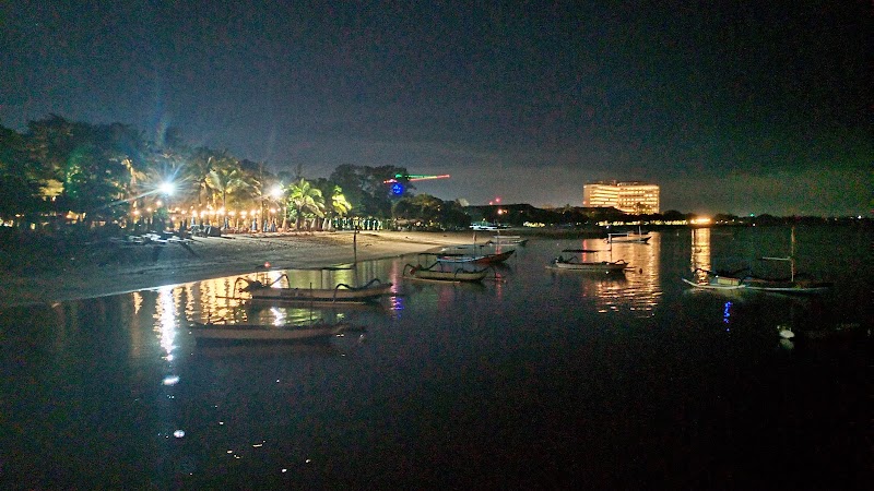 Sindhu Beach - Sindhu Beach, 8787+8VC, Jl. Pantai Sindhu, Sanur, Denpasar Selatan, Kota Denpasar, Bali 80228, Indonesia
