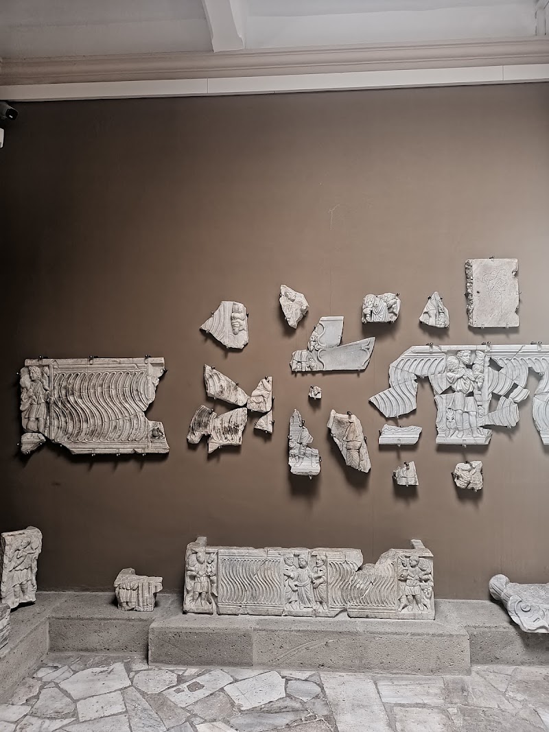 Praetextatus Catacombs - Praetextatus Catacombs, Via Appia Pignatelli, 11, 00178 Roma RM, Italy