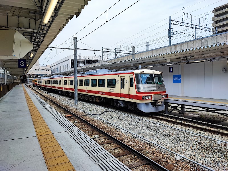 Dentetsu-Toyama Station - Dentetsu-Toyama Station, 1 Chome-1 Sakuramachi, Toyama, 930-0003, Japan