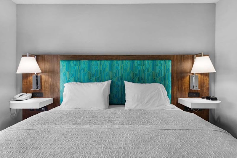 Hampton Inn & Suites Pensacola I-10 North at University Town Plaza - Hampton Inn & Suites Pensacola I-10 North at University Town Plaza 7050 Plantation Rd, Pensacola, FL 32504, USA