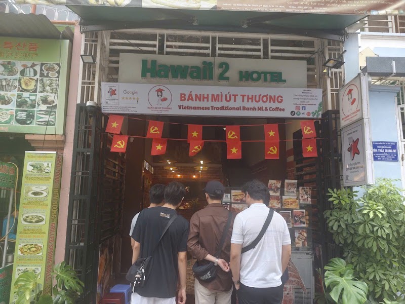 Bánh mì Út Thương