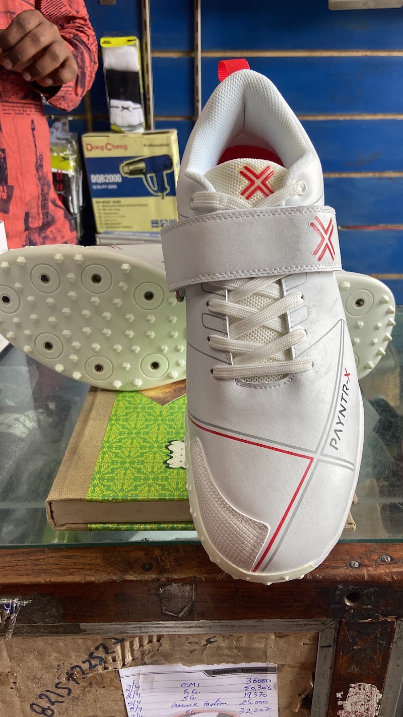 Lakshya Sportz Zone - Lakshya Sportz Zone N-194, opposite Dolly Motors Petrol Pump, Block N, Sector 12, Noida, Uttar Pradesh 201301, India