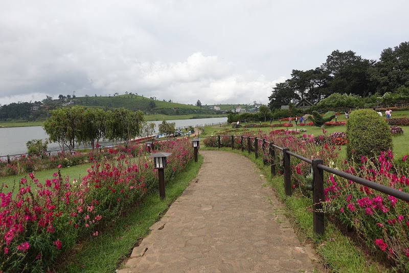 Lake Gregory - Lake Gregory, Nuwara Eliya 22200, Sri Lanka