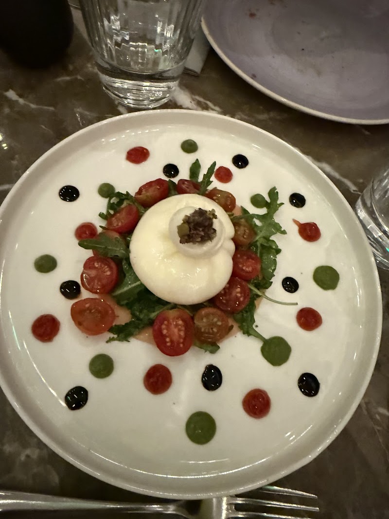 AMADEO By Oberoi - AMADEO By Oberoi NMACC, Jio World Centre, G Block BKC, Bandra Kurla Complex, Bandra East, Mumbai, Maharashtra 400051, India