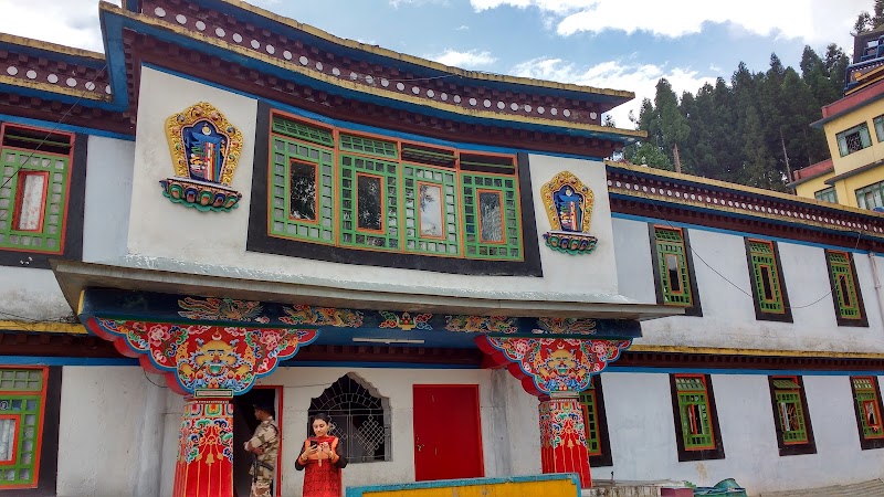 Rumtek Dharma Chakra Centre - Rumtek Dharma Chakra Centre Tsurphu Labrang Pal Karmae Sangha Dhuche, Dharma Chakra Centre, 7HQ6+FHG, Sikkim 737135, India
