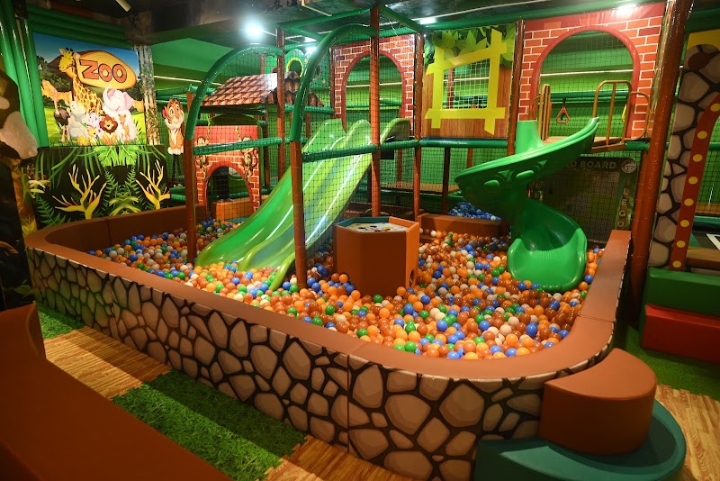Wild Wonders - Jungle Themed Indoor Playcenter & Birthday Venue - Wild Wonders - Jungle Themed Indoor Playcenter & Birthday Venue APT plaza, 503, behind Atithi hotel, near Mulund Railway Station, Siddharth Nagar, Mulund West, Mumbai, Maharashtra 400080, India
