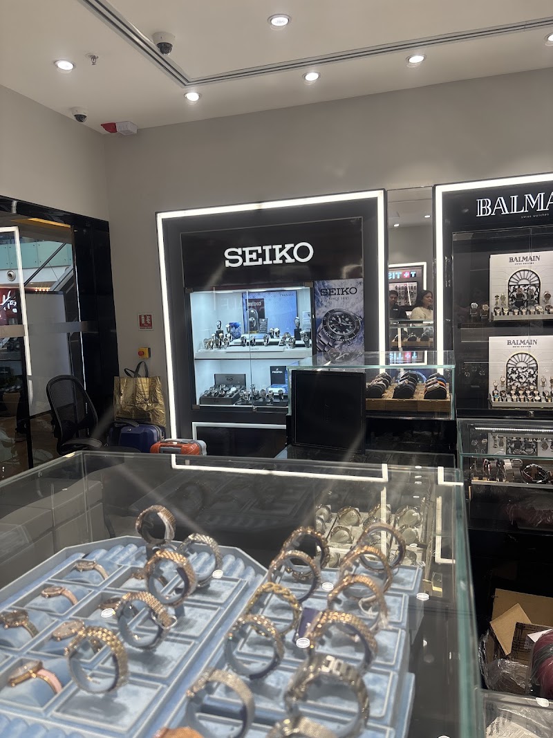 Helios Watch Store - Ambience Mall, New Delhi - Helios Watch Store - Ambience Mall, New Delhi Shop No F112-124, First Floor, Ambience Mall, inside Ambience Mall, Ambience Island, Vasant Kunj II, Vasant Kunj, New Delhi, Delhi 110070, India