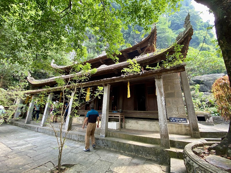 Bich Dong Pagoda - Bich Dong Pagoda, 6W99+C23, Nam Hoa Lu, Ninh Binh 430000, Vietnam