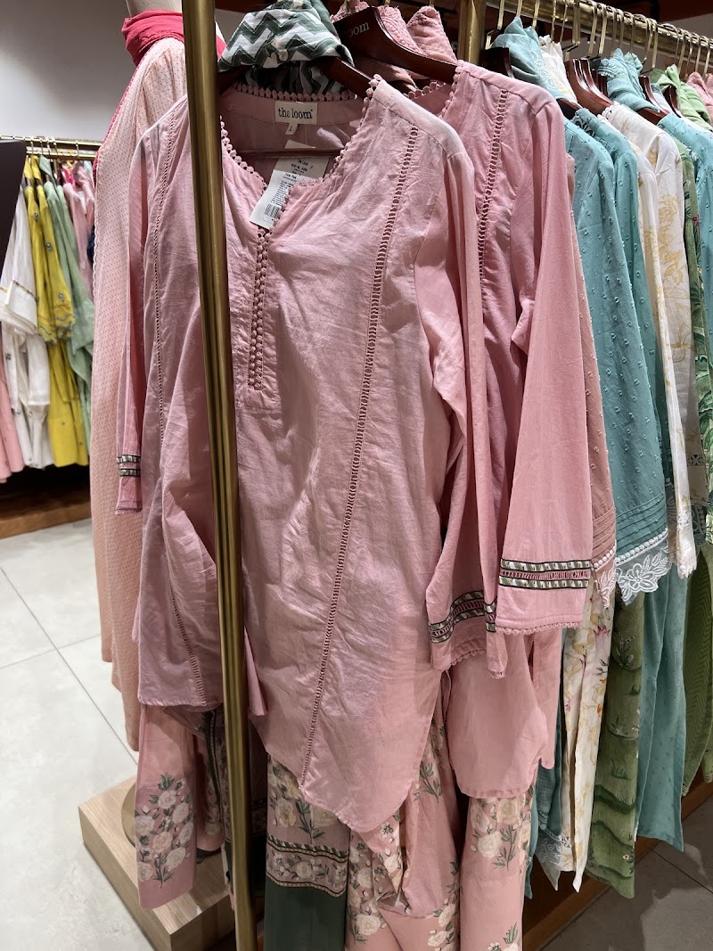 The Loom - The Loom 1st Floor, Ambience Mall, F-156, Ambience Island, DLF Phase 3, Sector 24, Gurugram, Haryana 122002, India