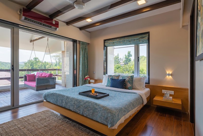StayVista at Emilia Villa in Mahabaleshwar | 6 BHK Luxury Villa - StayVista at Emilia Villa in Mahabaleshwar | 6 BHK Luxury Villa, Shavik, Villa,Malas Estate, Panchgani - Mahabaleshwar Rd, Metgutad, Mahabaleshwar, Maharashtra 412806, India