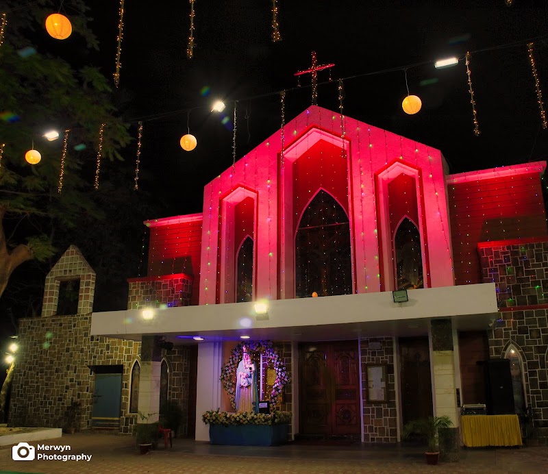 Holy Trinity Church, Powai - Holy Trinity Church, Powai 4WJC+99V, Jogeshwari - Vikhroli Link Rd, near I. I. T Market, New Colony, Kanjurmarg West, Powai, Mumbai, Maharashtra 400076, India