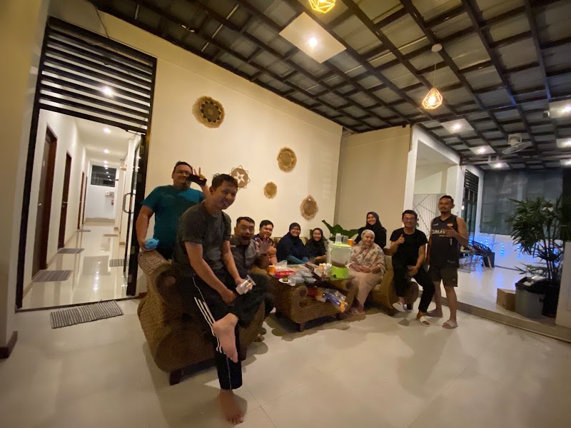 Kost Griya Pristi - Kost Griya Pristi Komp. Bali Mas 1, Bangka Belitung Darat, Kec. Pontianak Tenggara, Kota Pontianak, Kalimantan Barat, Indonesia