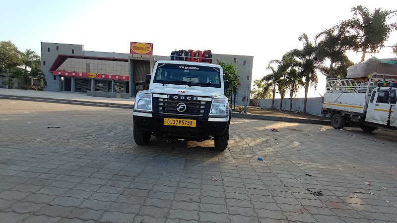 Shivam Car Rental - Shivam Car Rental, Birla plot, near garbhi chowk, Ghanshyam Nagar, Dwarka, Okha, Gujarat 361335, India