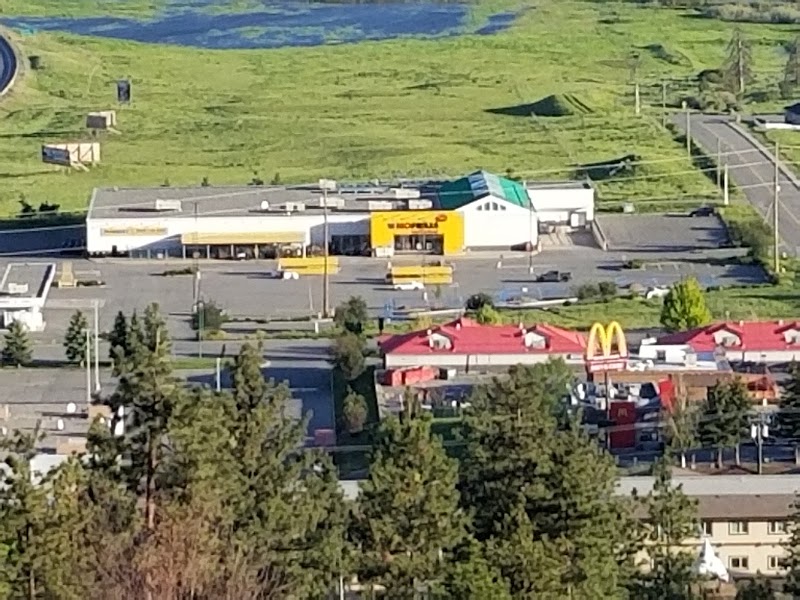 Peter's NOFRILLS Merritt - Peter's NOFRILLS Merritt 2760 Forksdale Ave, Merritt, BC V1K 1R9, Canada