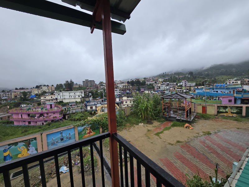 KMVN Tourist Rest House - KMVN Tourist Rest House Tanakpur Road NH 125, 83MQ+CCR, Gyalisaran Road, Champawat, Uttarakhand 262523, India