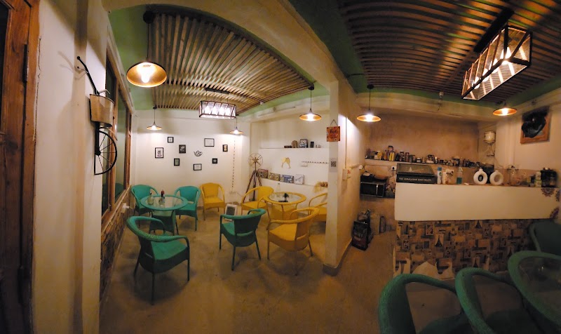All-Mi-Tea Bistro & Cafe , Jibhi - All-Mi-Tea Bistro & Cafe , Jibhi Old, Market, Jibhi, Rashala, Himachal Pradesh 175123, India