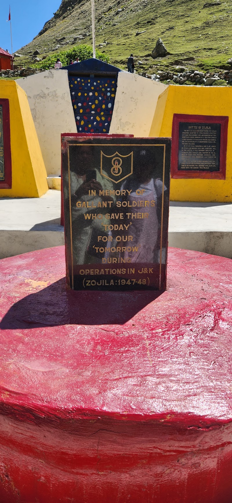 Zojila War Memorial - Zojila War Memorial, 7FVM+9F6, Srinagar - Leh Hwy, Gumri, 194102