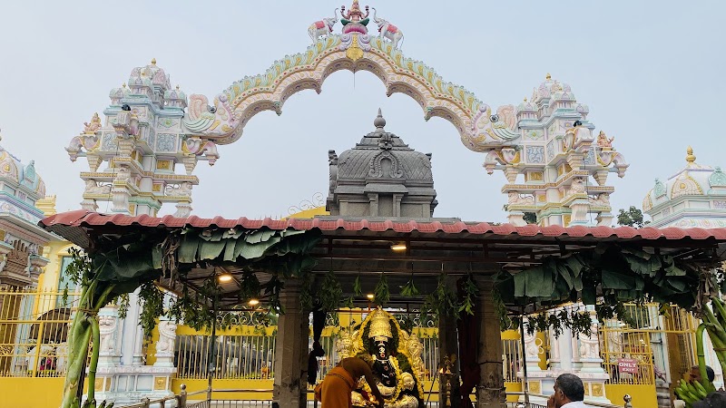 Sri Lakshmi Narayani Golden Temple - Vellore City - Sri Lakshmi Narayani Golden Temple - Vellore City Thirumalaikodi, Murukkeri, Tamil Nadu 632055, India