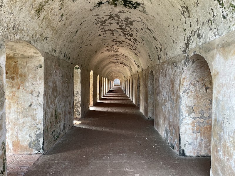 St. Angelo Fort Kannur - St. Angelo Fort Kannur, Near, V93C+MPF, Ft Walkway, Kannur Cantonment Area, Burnacherry, Kannur, Keralam 670017, India