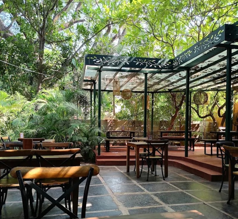 Autumn Leaf Cafe - Autumn Leaf Cafe, Plot no 823, Rd Number 41, CBI Colony, Jubilee Hills, Hyderabad, Telangana 500033, India