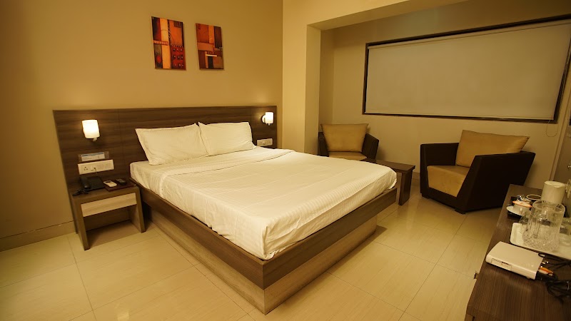 Motel Visava - Motel Visava, Mumbai- Goa Highway, NH 66, behind HP Petrol Pump, Mahad, Chambhar Khind, Maharashtra 402301, India