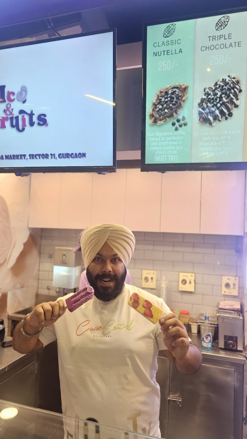 Ice & Fruits - Ice & Fruits, Kiosk No. 3, G-01, Central Plz Rd, Parsvnath Exotica, DLF Phase 5, Sector 53, Gurugram, Haryana 122011, India