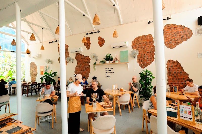 KURUMI - Healthy Vegan Food & Desserts