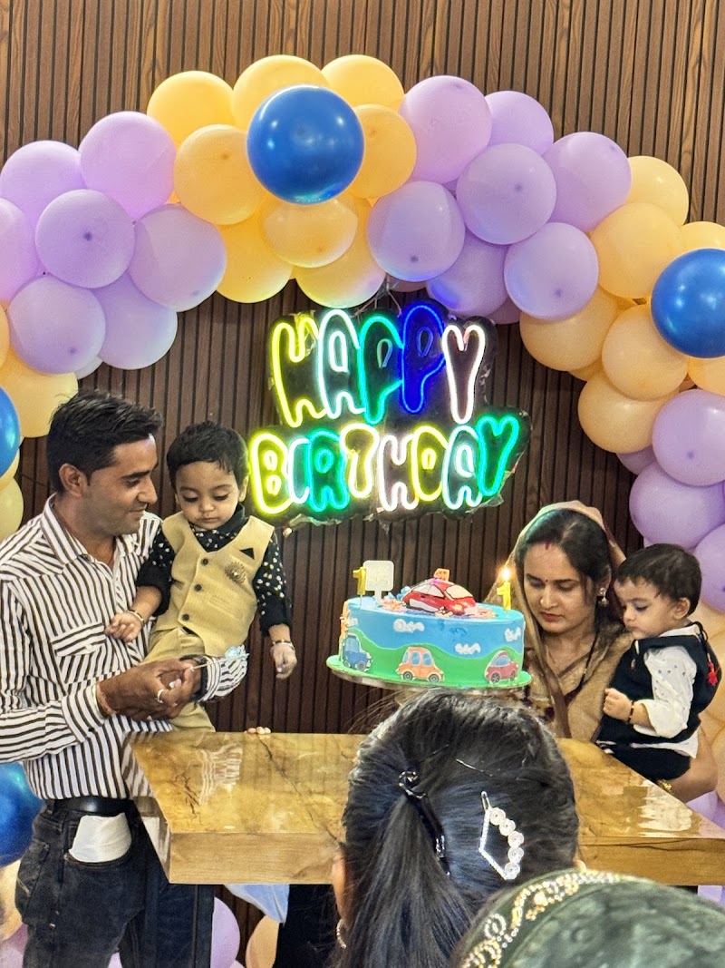 TINKU MAHARAJ RESTAURANT - TINKU MAHARAJ RESTAURANT ward number 01, Nh 69, Jayprakash nagar, near SBI, Ward Number 4, old, Chayan Colony, Itarsi, Madhya Pradesh 461111, India