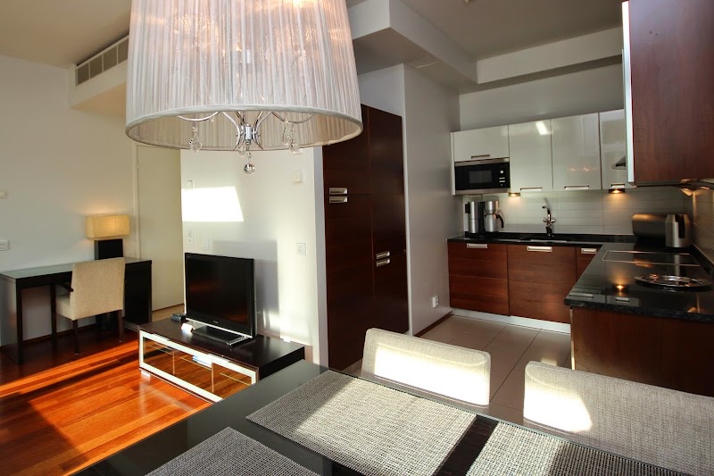 Gella Serviced Apartments - Huoneistohotelli Gella - Gella Serviced Apartments - Huoneistohotelli Gella Armfeltintie 18, 00150 Helsinki, Finland