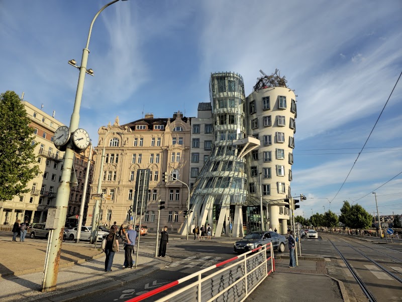 Dancing House