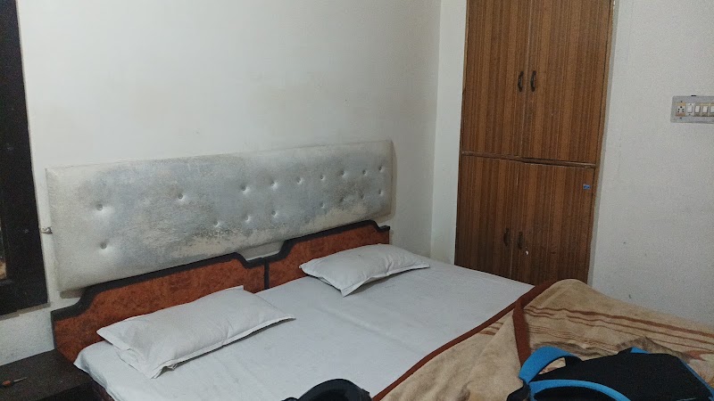 Shah Guest House Nainital - Shah Guest House Nainital, near Masjid, Tallital, Nainital, Uttarakhand 263001, India